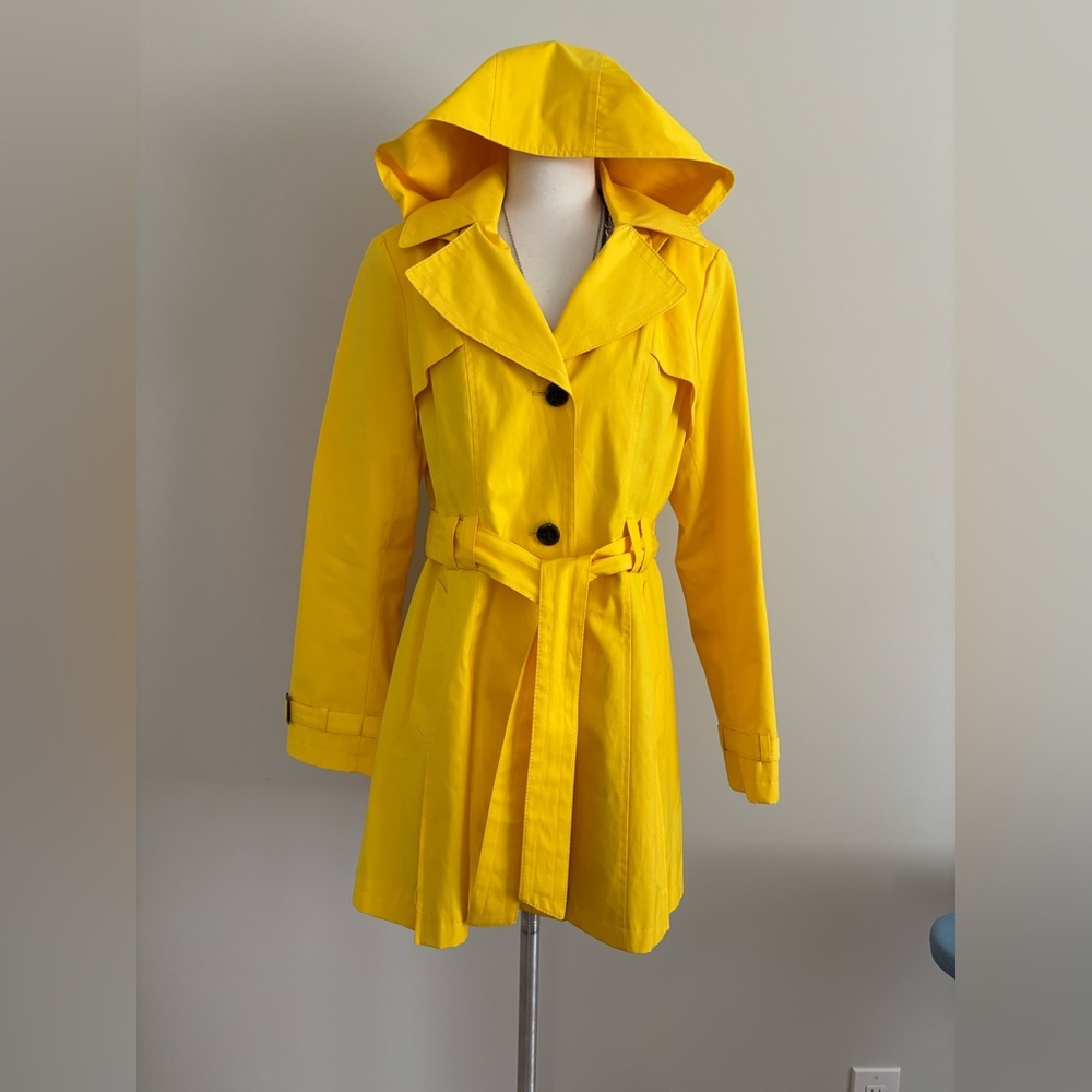 Via Spiga Bright Yellow Hooded Belted Lined Trench Coat NWOT